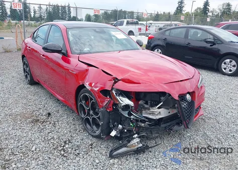 2022 Alfa Romeo Giulia Veloce Ti Rwd z USA, uszkodzony, nr VIN ZARFAMBN7N7653999